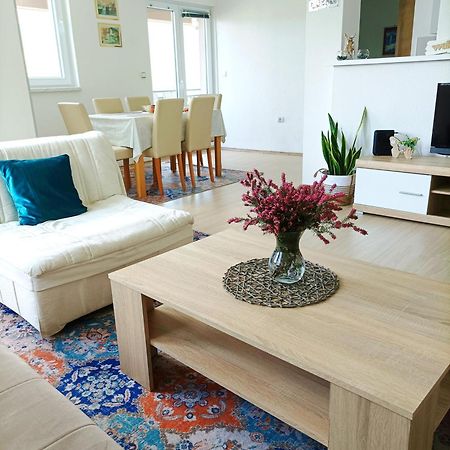 Dina Apartman Jablanicko Jezero كونييتش المظهر الخارجي الصورة