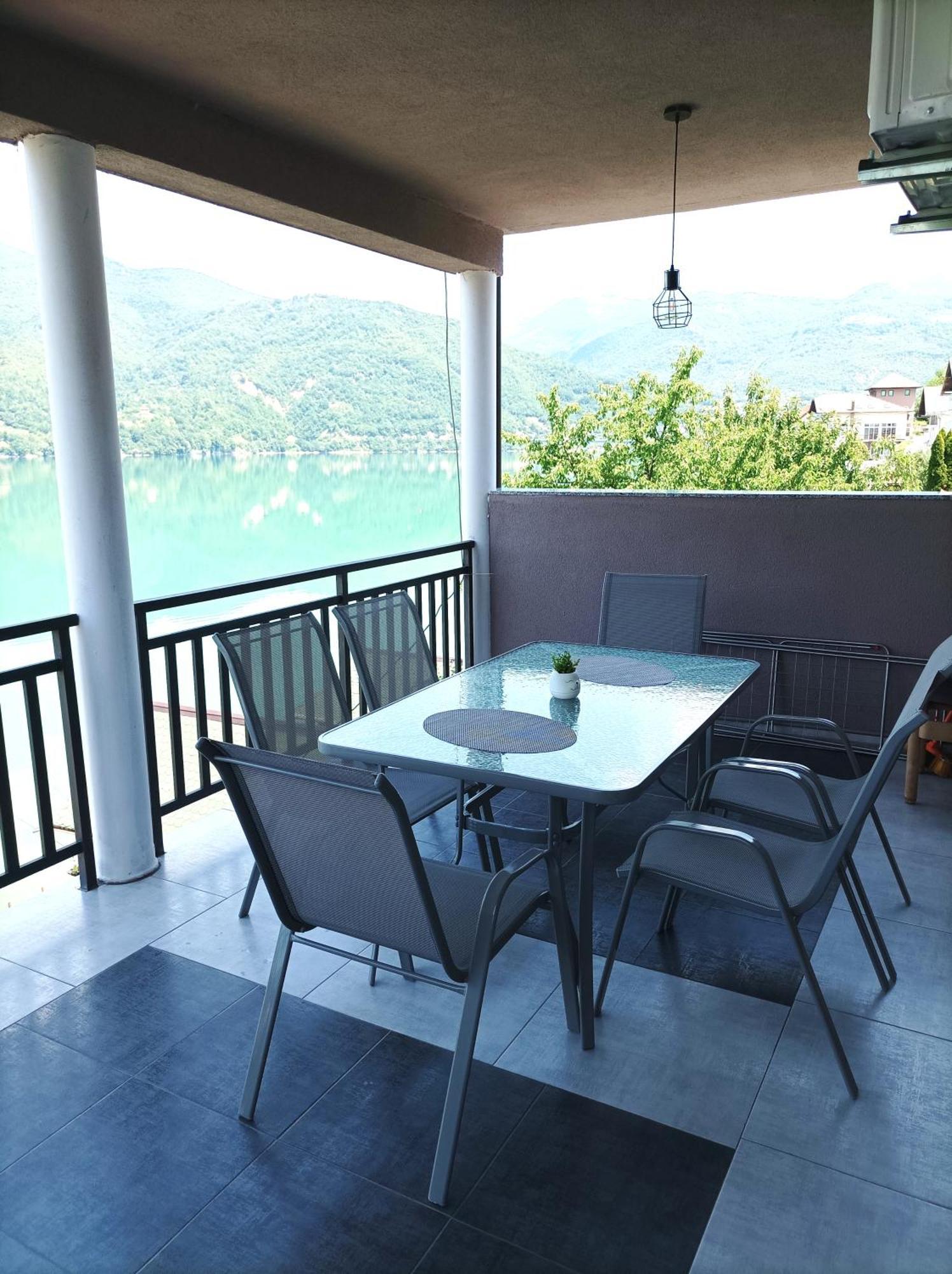 Dina Apartman Jablanicko Jezero كونييتش المظهر الخارجي الصورة
